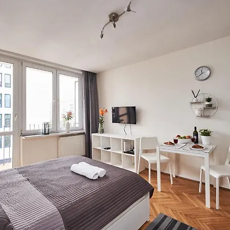 Apartman Top Ten House Marszalkowska Vi Varsó